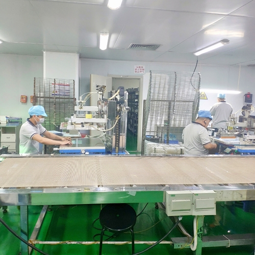 Halbautomatische Seidenschirmdruckmaschine in der Lunfeng-Technologie